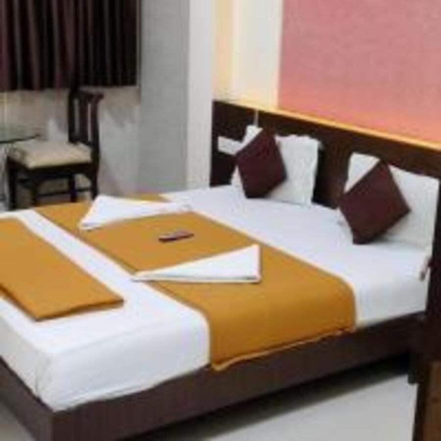 Panvel Palace Hotel Bombaim Exterior foto